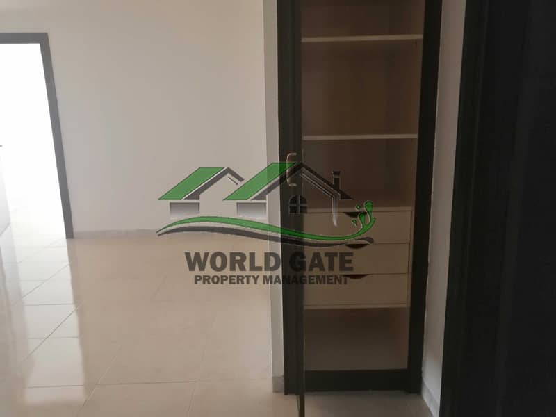 10 Delightful 3 BHK|4 cheques | Al manhal tower
