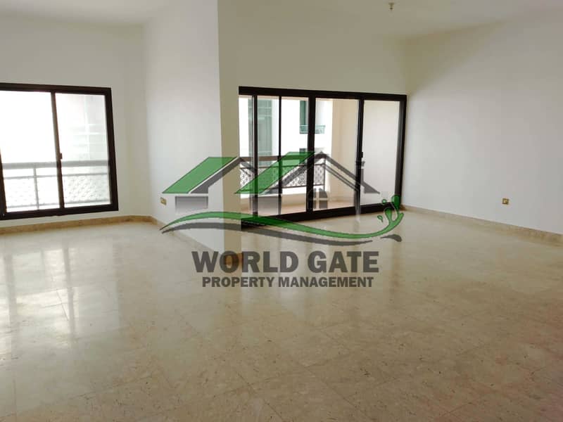 6 Best deal of Wide 3bhk with big balcony in Corniche Road