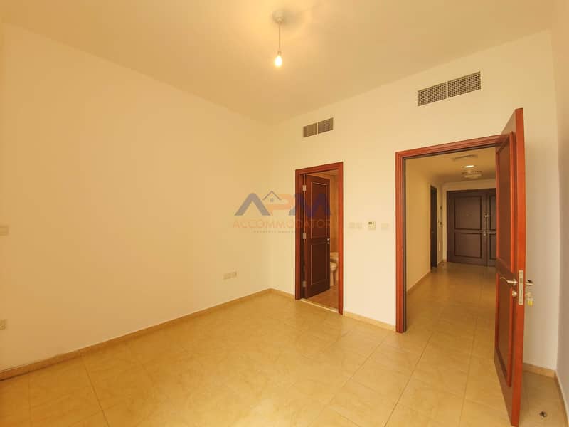 7 Large 1 Bed Room Apartment in Khalifa street.