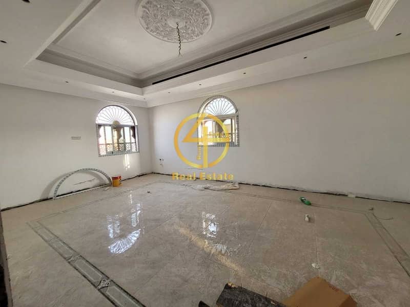 Royal decorated Villa | First Tenant | Elevator Royal decorated Villa | First Tenant | Elevator