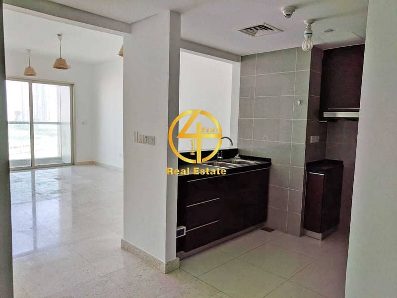 10 Significant 2 BR Apartment with Comfortable view