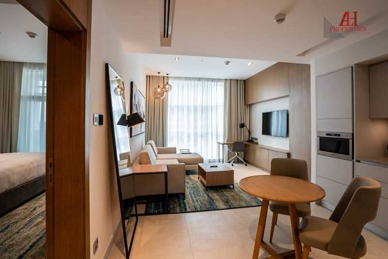 14 Brand New | Breakfast Included | Fully Serviced