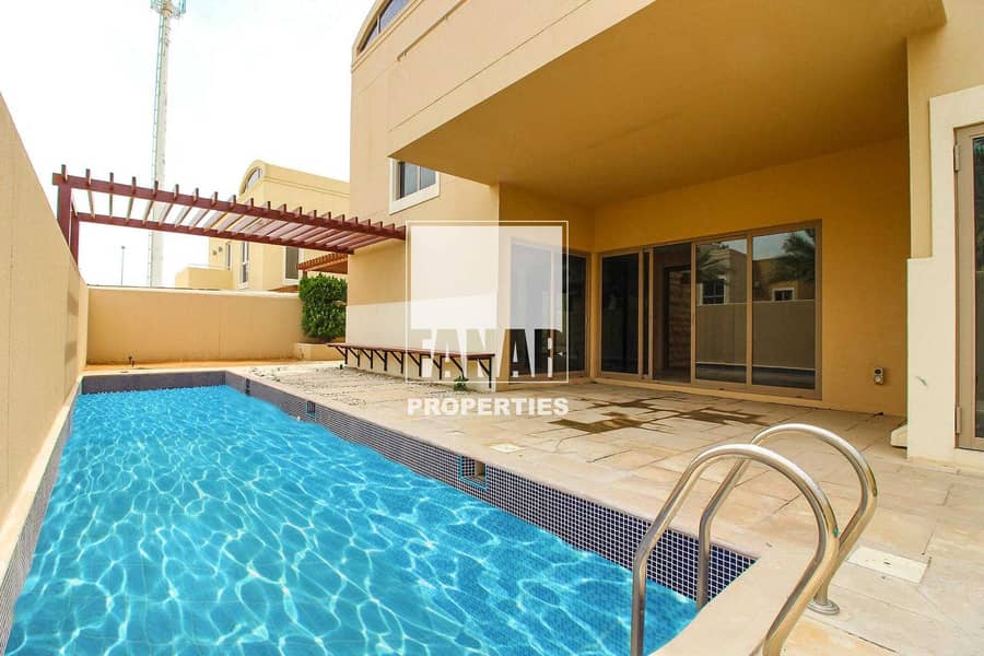 16 Big Layout 4BR Villa with Private Garden and Pool!
