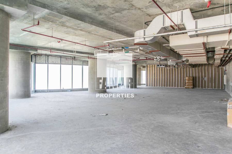 8 For Sale! Big Layout Office in Prime Tower