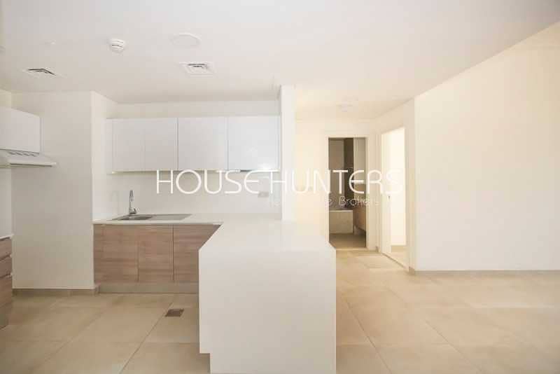 5 Beautiful 1 Bed + Study | Vacant Now & Motivated Seller