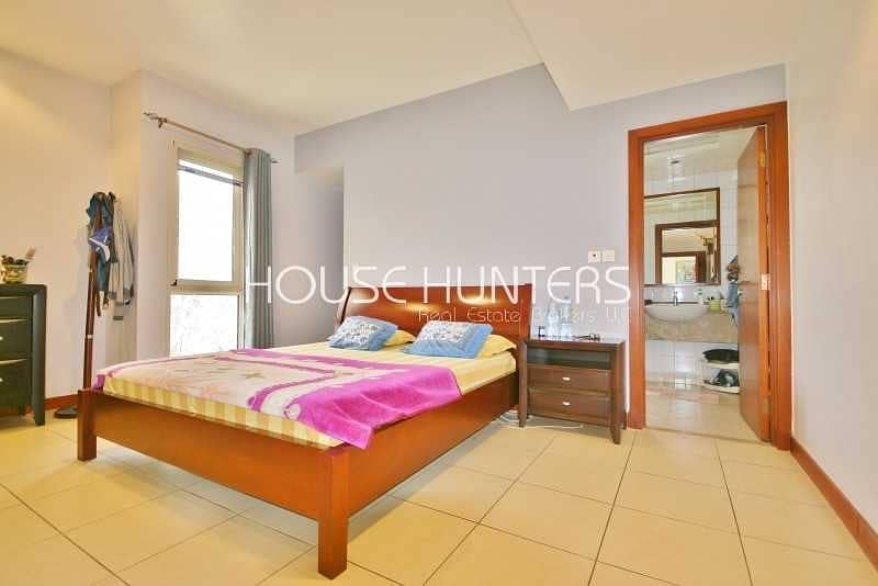 8 5 bedroom | Great location | Lovely Saheel