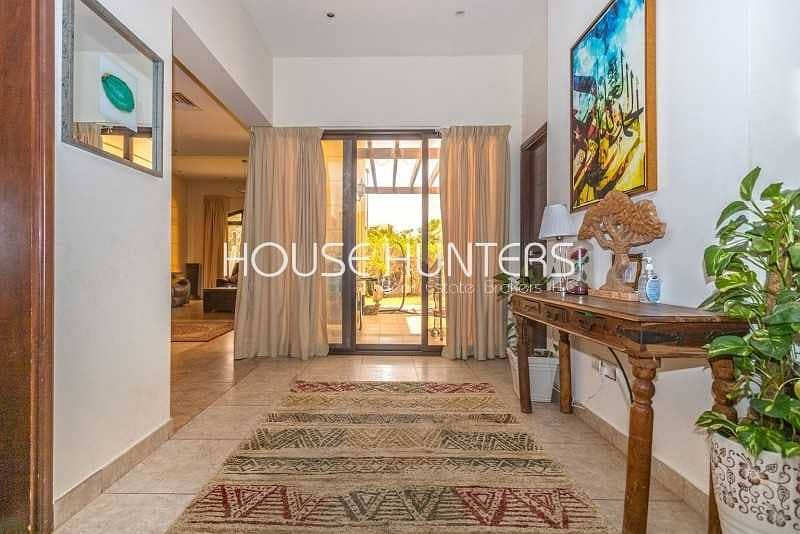 3 Exclusively Listed End Unit in Naseem | 4 bedroom