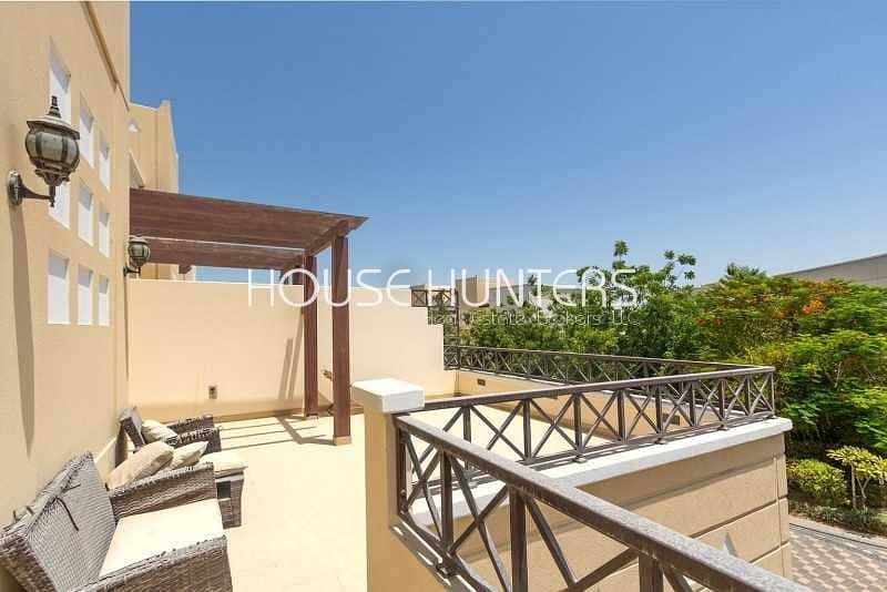 8 Exclusively Listed End Unit in Naseem | 4 bedroom