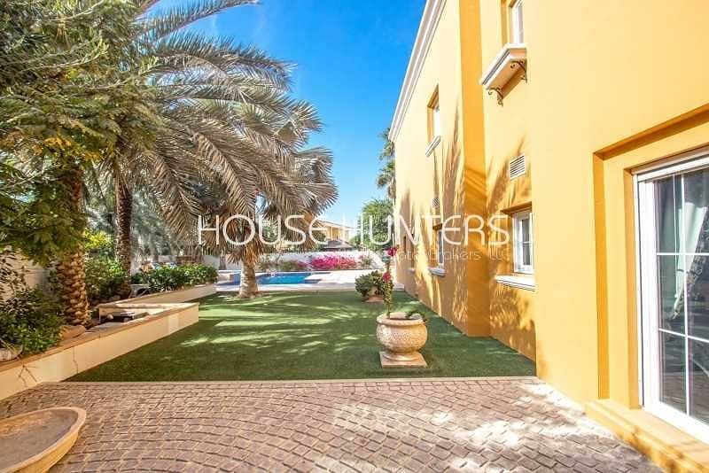 30 000 plot with pool |6 beds