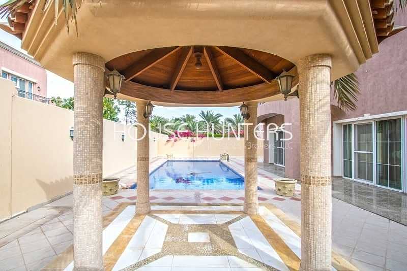 10 Stunning Mirador Upgraded 5BR private pool