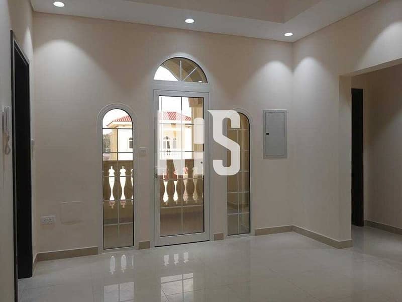 Hot Deal!! Spacious Villa with Prime Location Hot Deal!! Spacious Villa with Prime Location