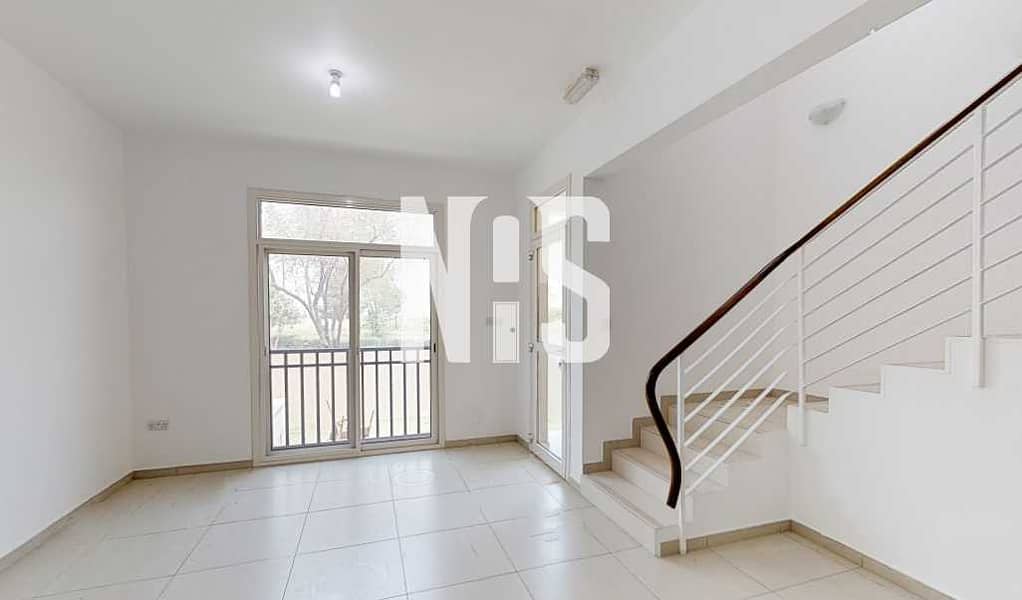 7 Spacious Townhouse in Cozy Area