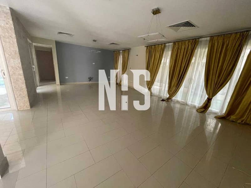 19 Upgraded to 5 Bedroom | Spacious Villa with Pool .