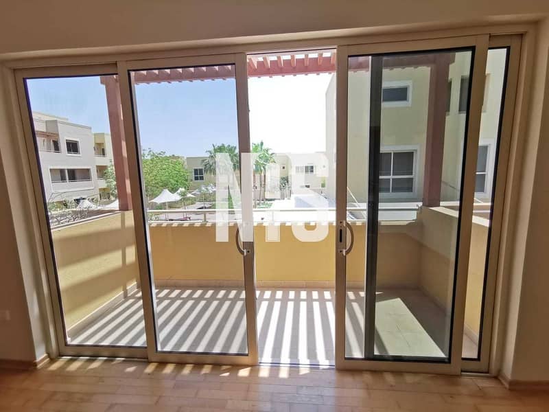 16 Spacious Type S Townhouse Fully Well Maintained