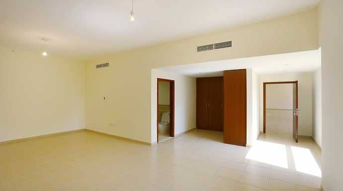 5 P1010 - jumeirah beach residences - sadaf 7