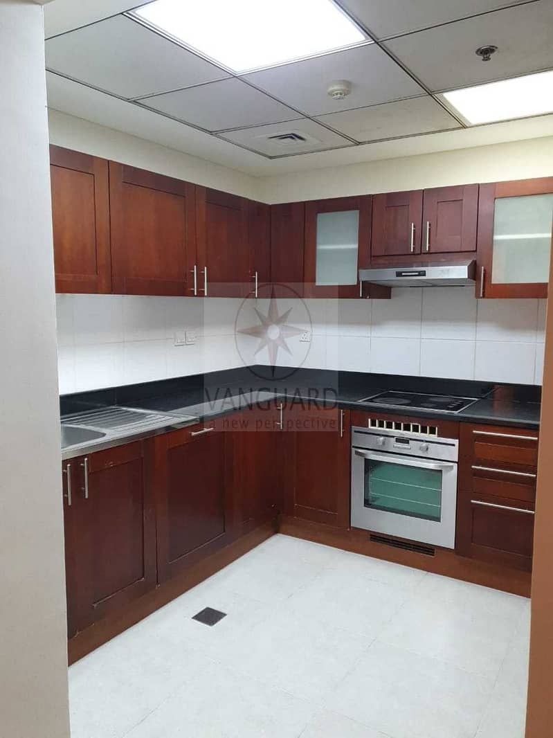 15 Fully Upgraded 2 Bedroom for Rent in Green Lakes S1