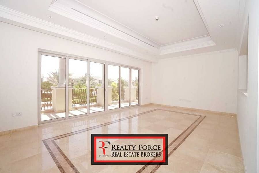 12 PRICED TO SELL | CORNER 5BR MED  | CLOSE TO LAGOON