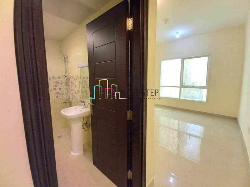 4 Exquisite Spacious Two Bedroom with Balcony