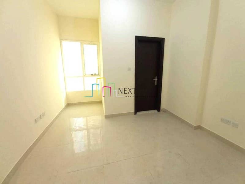6 Exquisite Spacious Two Bedroom with Balcony