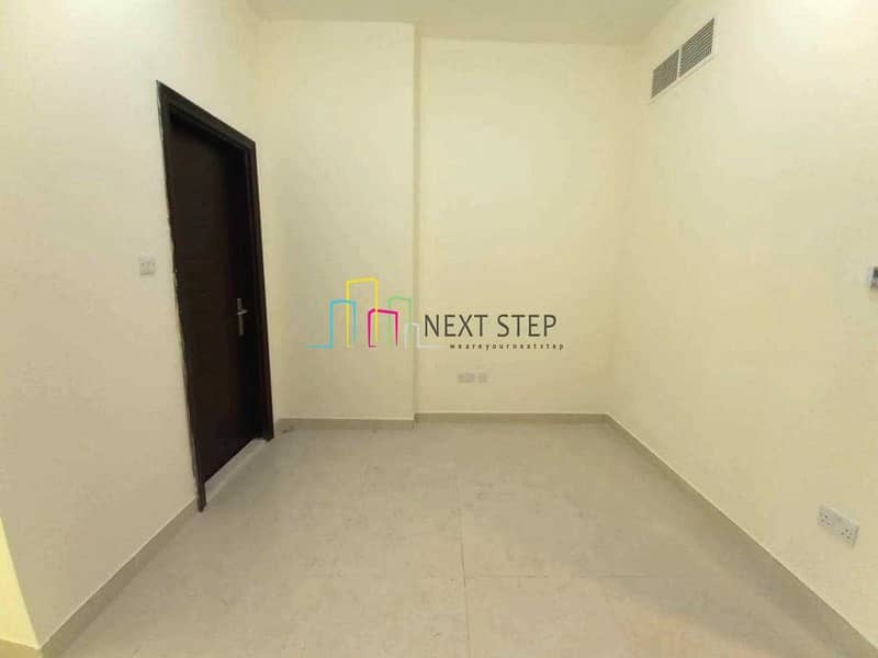 12 Exquisite Spacious Two Bedroom with Balcony