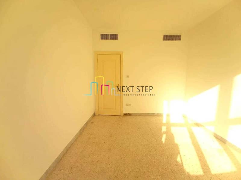 9 Hot Deal! 3 Bedroom Apartment in Al Falah