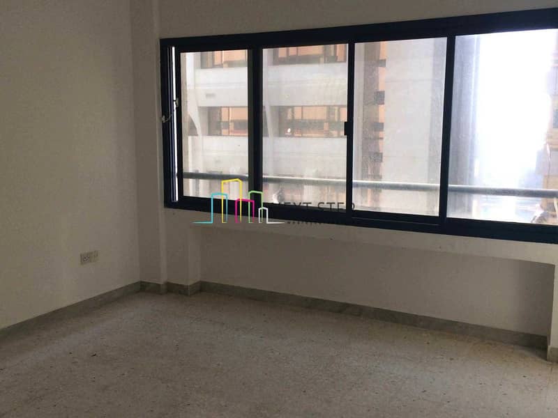 10 Limited Offer! 2 Bedroom Apartment with Balcony
