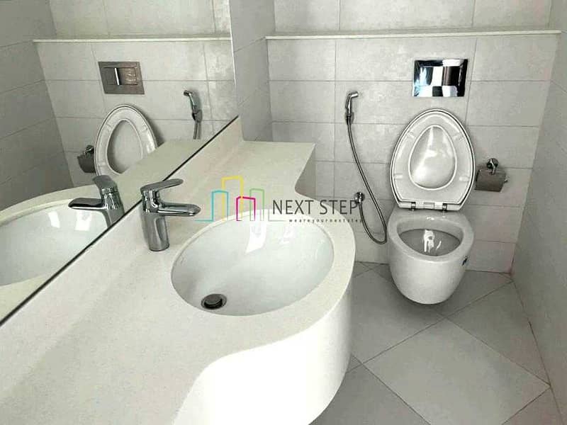 10 Hot Offer! Brand New One Bedroom Apartment with Facilities