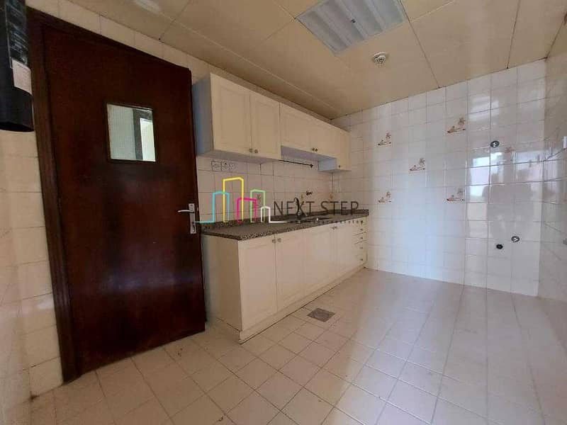 13 1 Bedroom Apartment with Balcony Available
