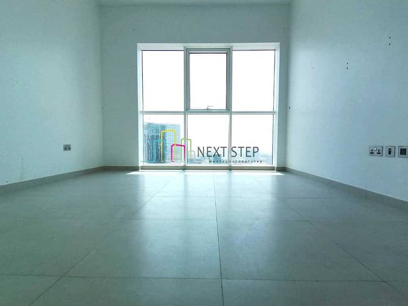 Modern 1 BR Apartment with Breathtaking View Modern 1 BR Apartment with Breathtaking View