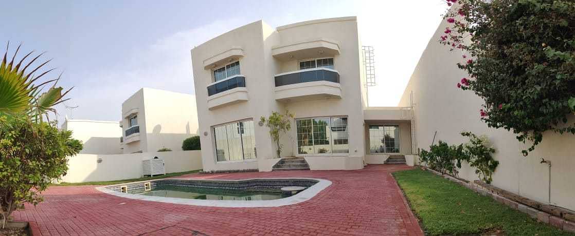 EXQUISITELY LUXURY VILLA | 5 BR WITH MAID  | PRIVATE SWIMMING POOL | BIG GARDEN