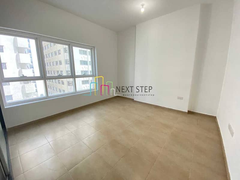 Spacious 2 Bedroom apartment with Balcony