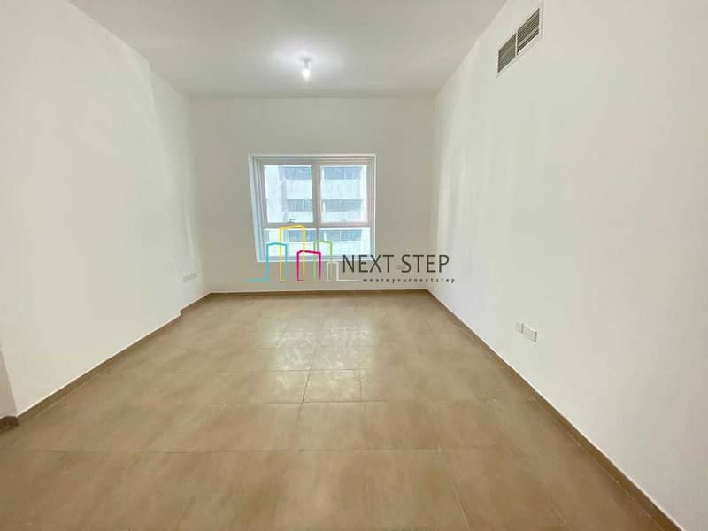 5 Spacious 2 Bedroom apartment with Balcony