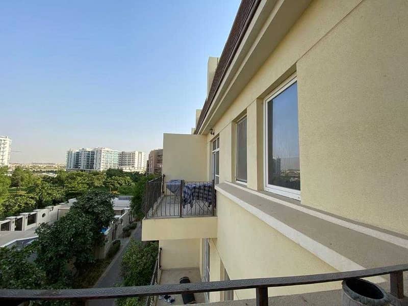 5 Spacious/ Immaculate /3BHK plus maid's