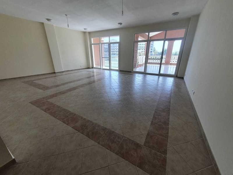 Exclusive / Lake View / Second Floor / Terrace Exclusive / Lake View / Second Floor / Terrace