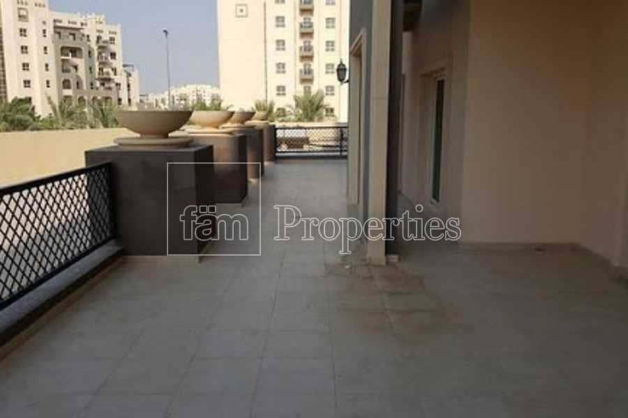 3 Stunning pool view | Terrace unit | Genuine