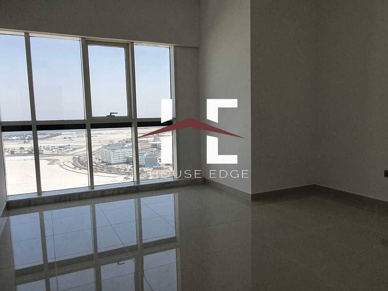 10 Brand New Stunning 3 BHK Apartment with Sea View | Balcony | Modern Amenities |