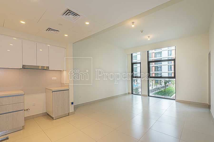 3 Exceptional Modern 1 bed Apt next to the mall