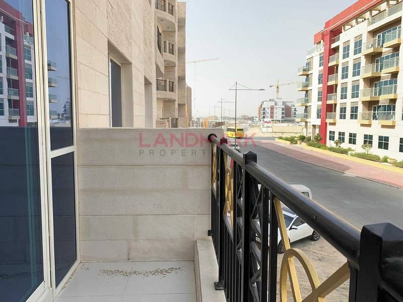 10 HALA RESIDENCE 1BHK 2 BATH CLOSE KITCHEN READY TO MOVE FOR FAMILY