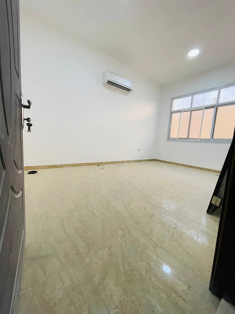 Квартира в Мохаммед Бин Зайед Сити，Зона 24, 2 cпальни, 48000 AED - 5209327