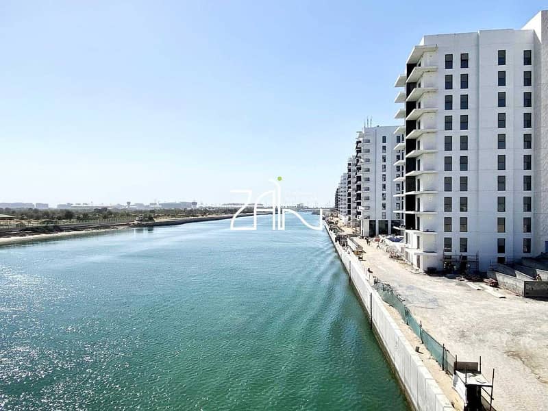 Book Your Lovely 2 BR Apt Canal and Pool View
