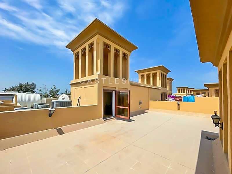 6 Can View - 4 bed+maids in JUmeirah 2
