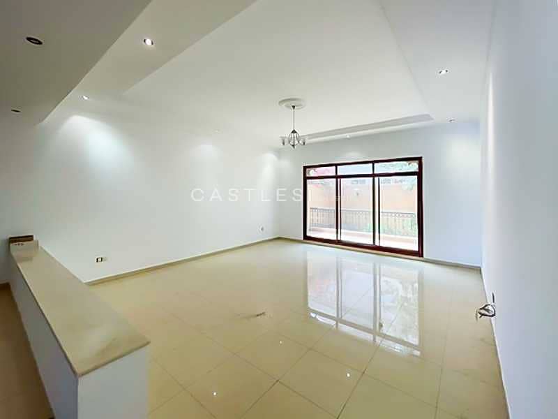 7 Can View - 4 bed+maids in JUmeirah 2