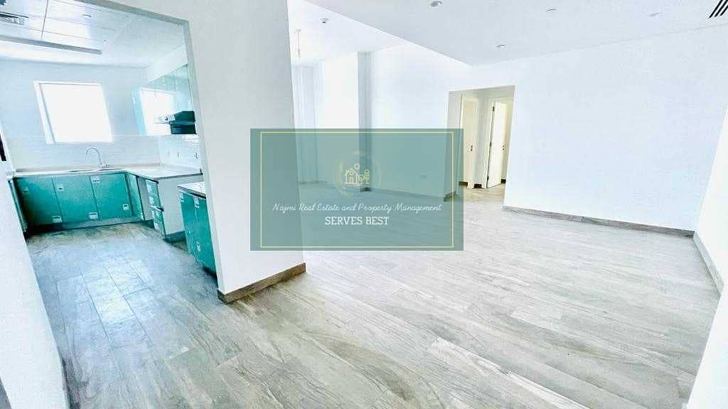 Brand New! Superb Residence in Partial Sea View! Maids Room !
