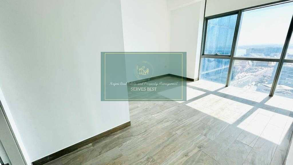 4 Brand New! Superb Residence in Partial Sea View! Maids Room !