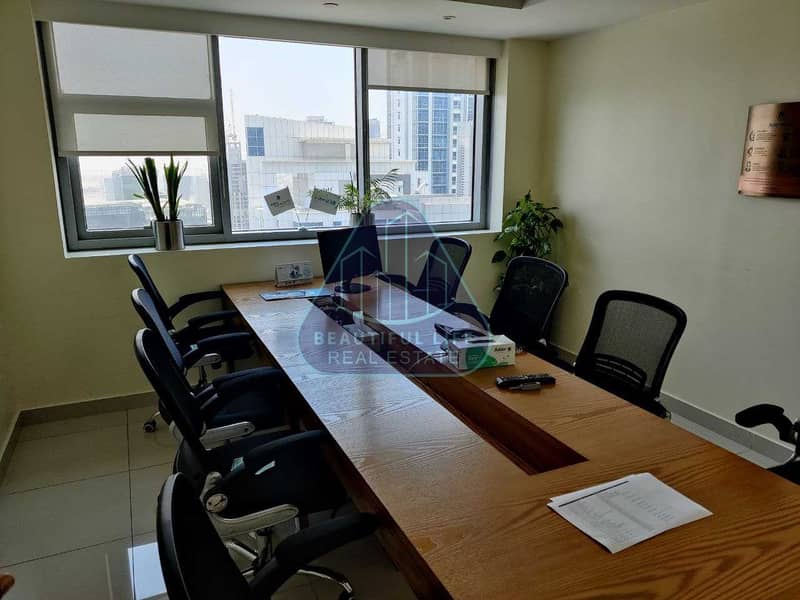 27 LAVISH OFFICE FLOOR FOR SALE IN BUSINESS BAY ASPECT TOWER