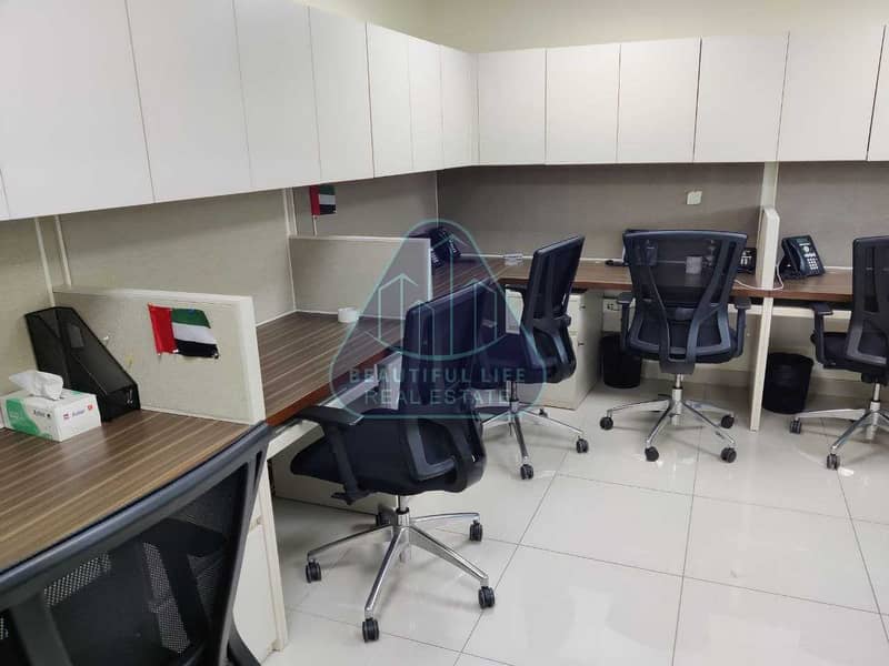 48 LAVISH OFFICE FLOOR FOR SALE IN BUSINESS BAY ASPECT TOWER