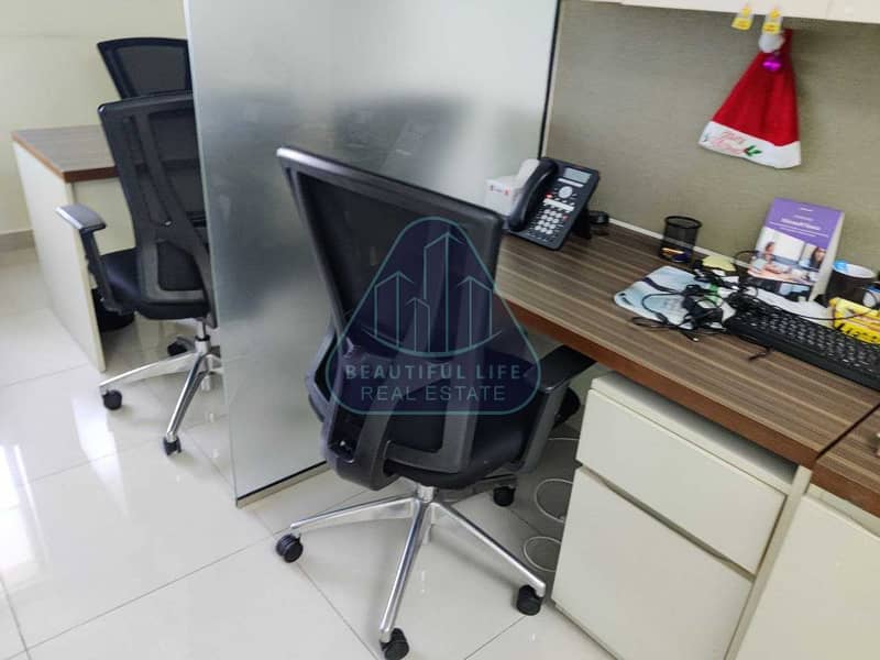 49 LAVISH OFFICE FLOOR FOR SALE IN BUSINESS BAY ASPECT TOWER