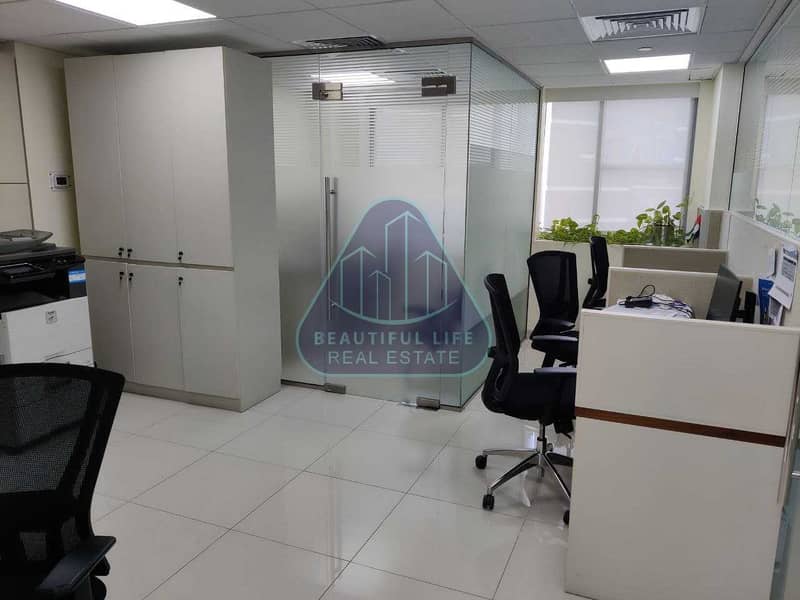50 LAVISH OFFICE FLOOR FOR SALE IN BUSINESS BAY ASPECT TOWER
