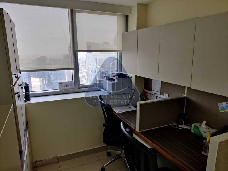 51 LAVISH OFFICE FLOOR FOR SALE IN BUSINESS BAY ASPECT TOWER