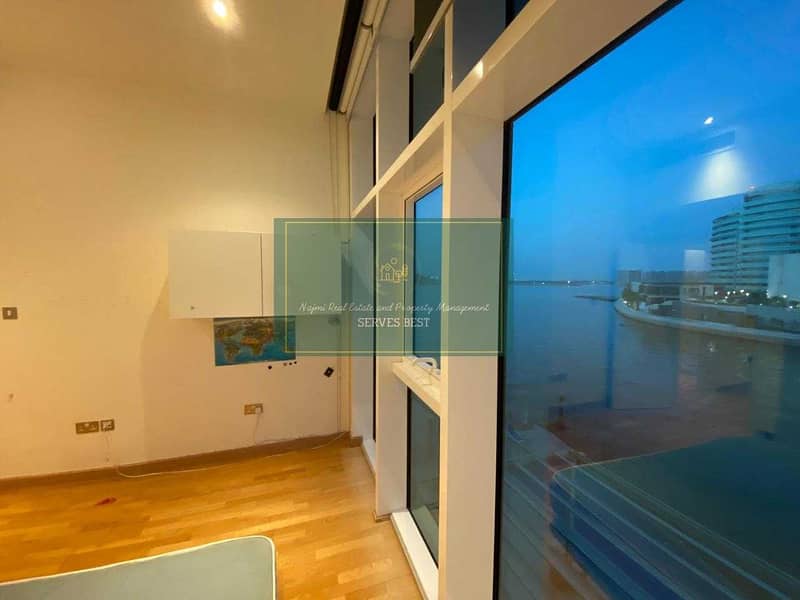 4 Sea View! 2 Bed duplex with appliances